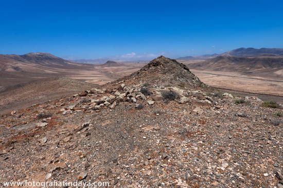 Paisaje volcánico en Fuerteventura: Yacimiento Montaña de Arriba 001