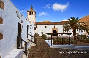 IGLESIA DE SANTA MARÍA DE BETANCURIA - GUÍA DE FUERTEVENTURA