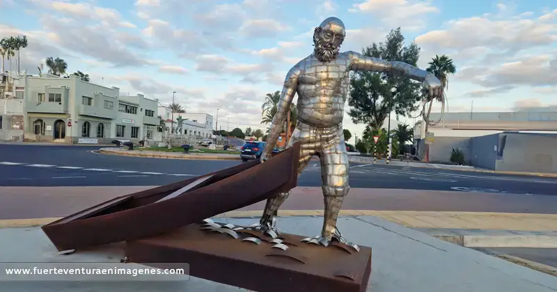 Escultura La Chalana