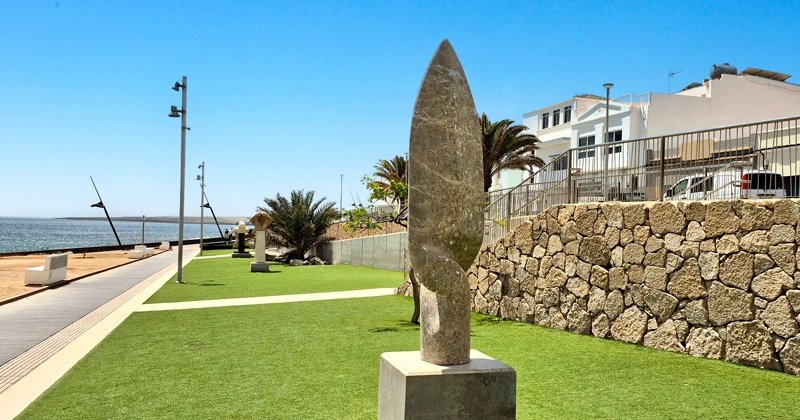Esculturas de Carlos Monge en el parque la Marea
