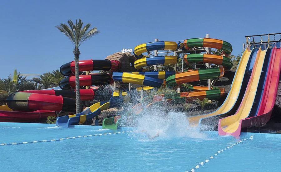 Ticket Acua Water Park: Exclusividad, Seguridad y el Único Centro Acuático de Fuerteventura