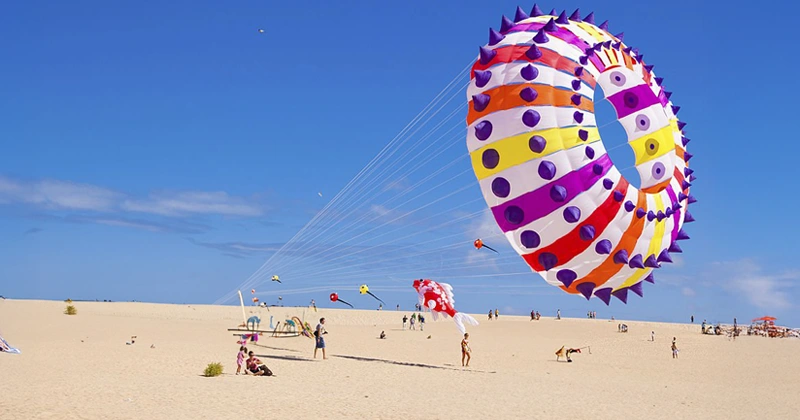 Festival Internacional de Cometas de Corralejo: arte, viento y tradición en Fuerteventura