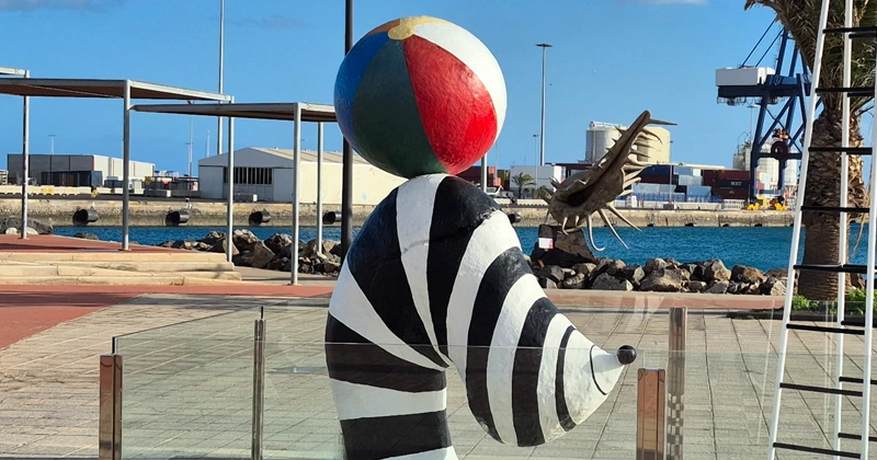Escultura El mar lo sabe