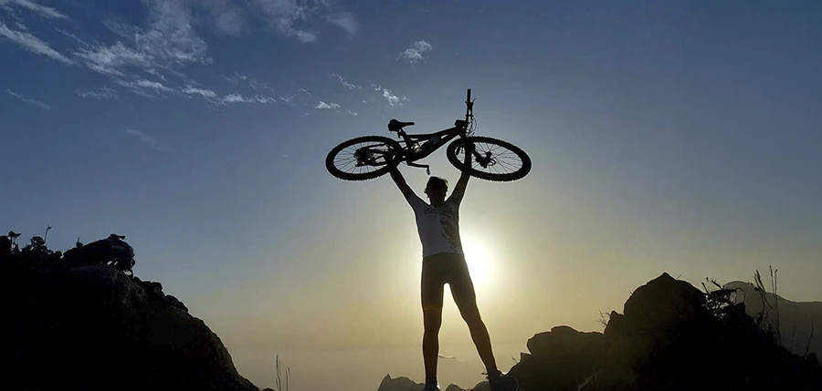 Tour en bicicleta por el Parque Natural de los Volcanes