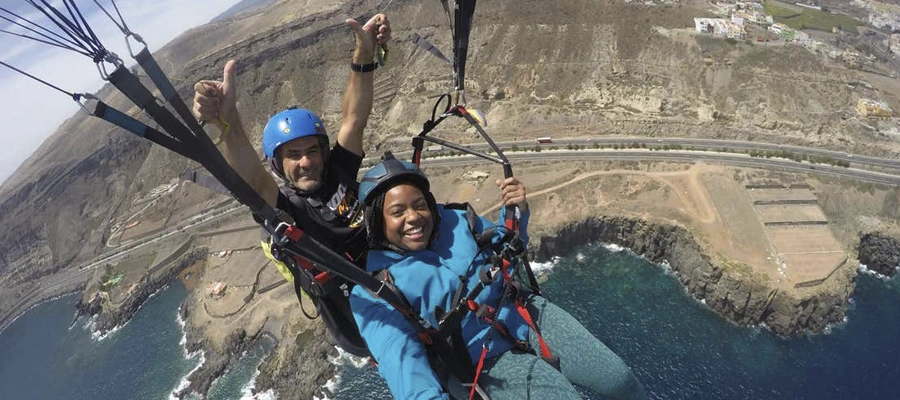 Vuelo en parapente por Las Palmas de Gran Canaria