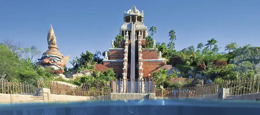 Excursión a Siam Park: Adrenalina Extrema desde el Norte