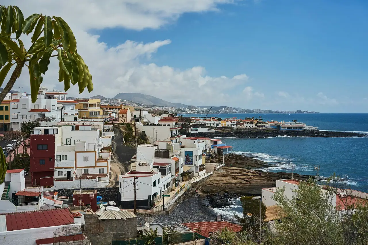 Guía para organizar unas vacaciones económicas en las Islas Canarias