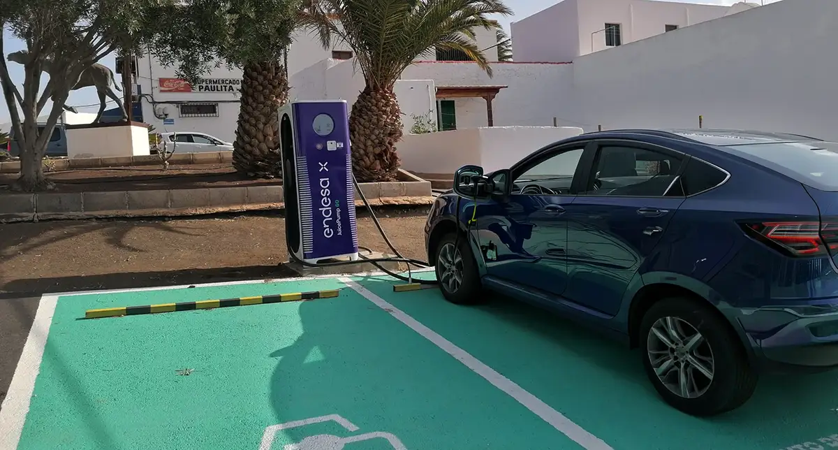 Ruta en coche eléctrico por Fuerteventura: de Corralejo a Morro Jable
